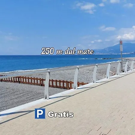 Casa Mare - 250m Dalla Spiaggia Daire Vallecrosia