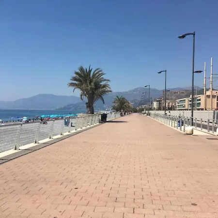 Casa Mare - 250m Dalla Spiaggia * 발레크로시아
